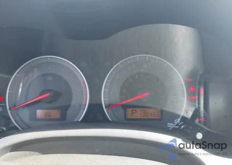 2010 Toyota Corolla S z USA, uszkodzony, nr VIN 2T1BU4EE6AC253811